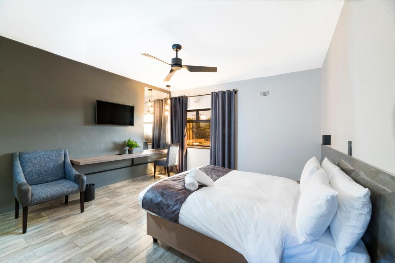 N1 Hotel Rotten Row Хараре Екстер'єр фото