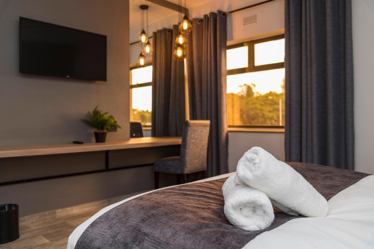 N1 Hotel Rotten Row Хараре Екстер'єр фото
